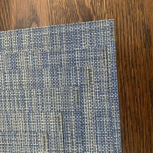 Six Chilewich basketweave placemats